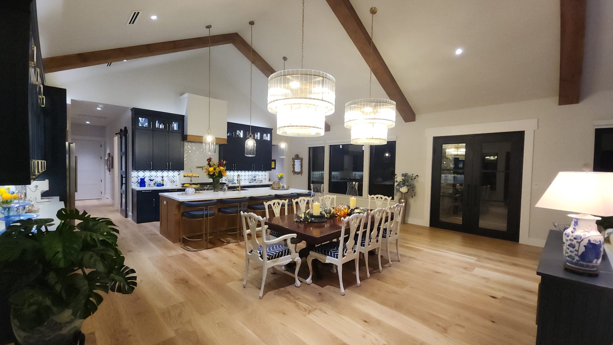 Texas (20)living room panorama